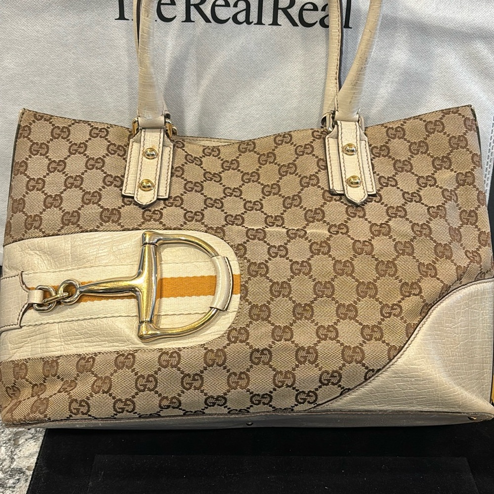 Gucci Authentic Leather bag